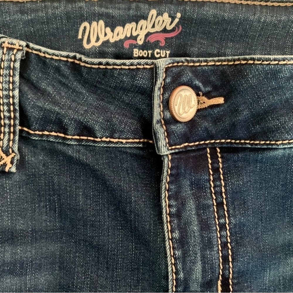Wrangler Dark Blue Boot Cut Jeans - 9/10 X 30 - Picture 2 of 10